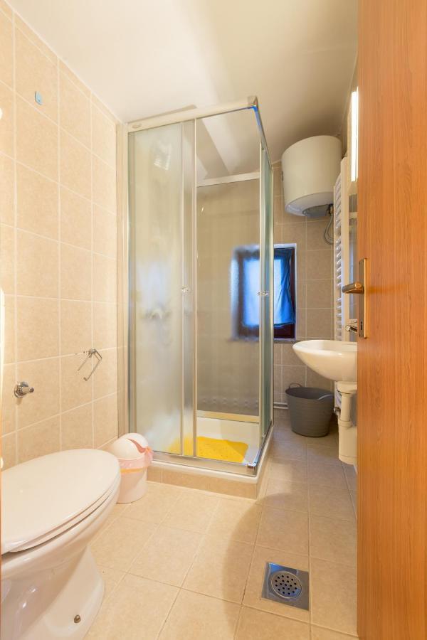 Apartmani Gilda Врсар Екстер'єр фото